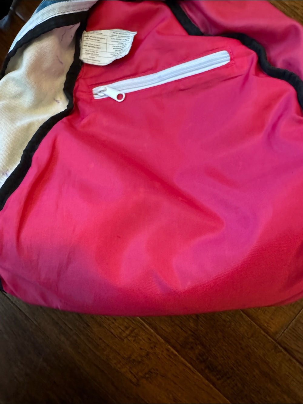 Kavu Rope Bag Polka Dots Pink Navy Gray sling backpack - Picture 4 of 16